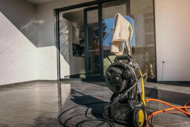 Best Factory Floor Cleaning  in Uniondale, NY